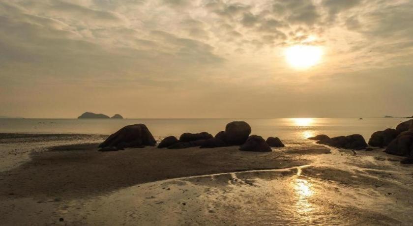 Grand Sea Beach Resort Haad Rin Exterior foto